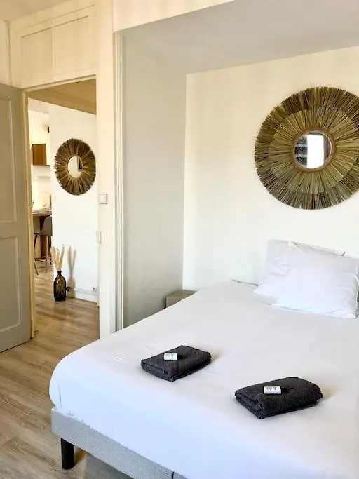 Appartement « Grand Verger » - Parking Gratuit à Chambéry 0*,
