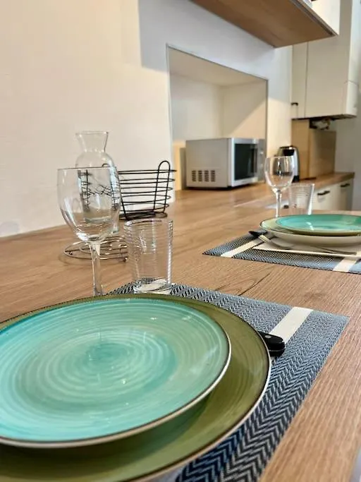 Appartement « Grand Verger » - Parking Gratuit à Chambéry