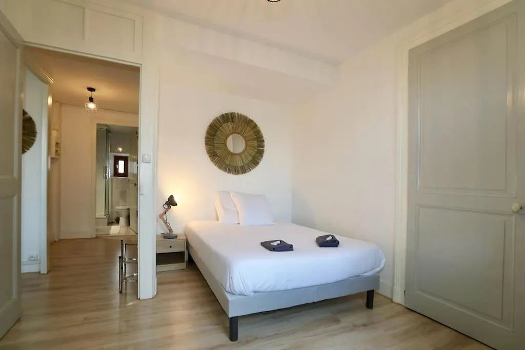 Appartement « Grand Verger » - Parking Gratuit à Chambéry