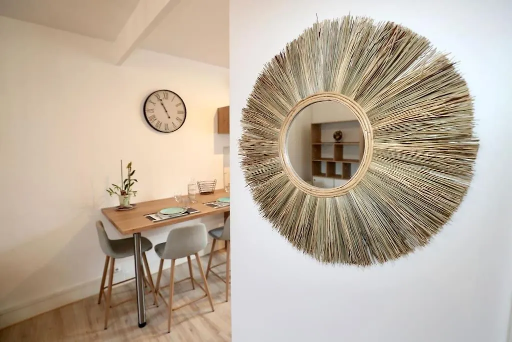 Appartement « Grand Verger » - Parking Gratuit à Chambéry