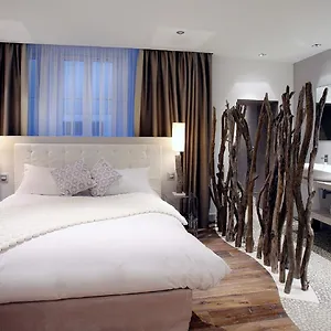 Hotel Petit Confidentiel, Chambery